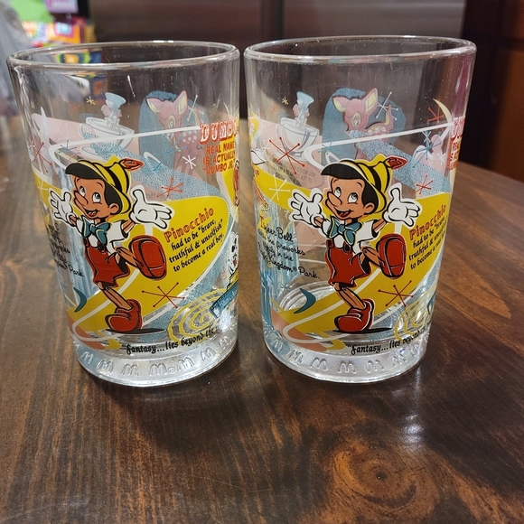 McDonalds 100 Years of Disney Glasses Set of 2 Pinocchio Tinkerbell Mickey Mouse - Picture 5 of 11